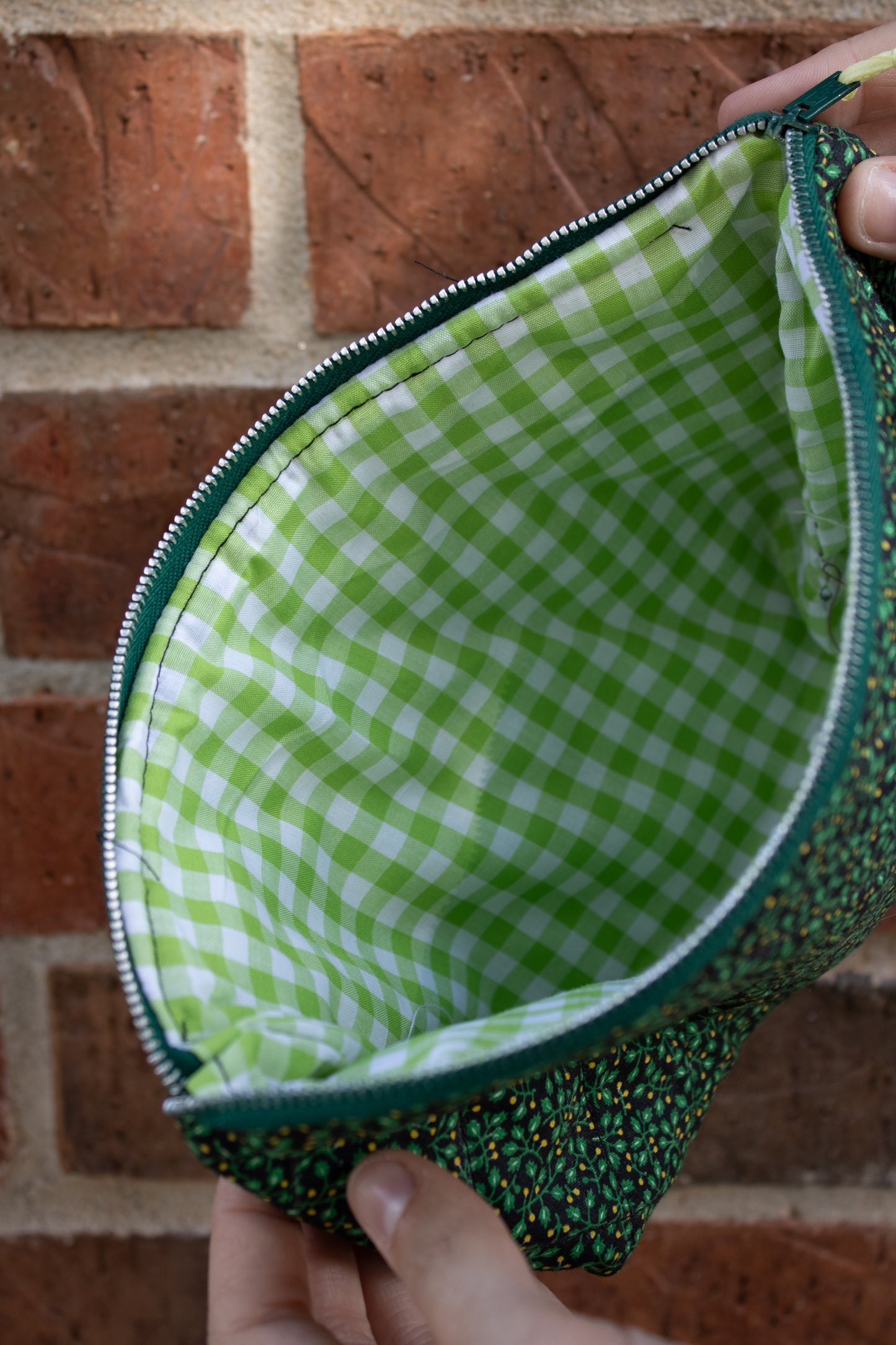 Leafy Green Hand-Quilted Bag