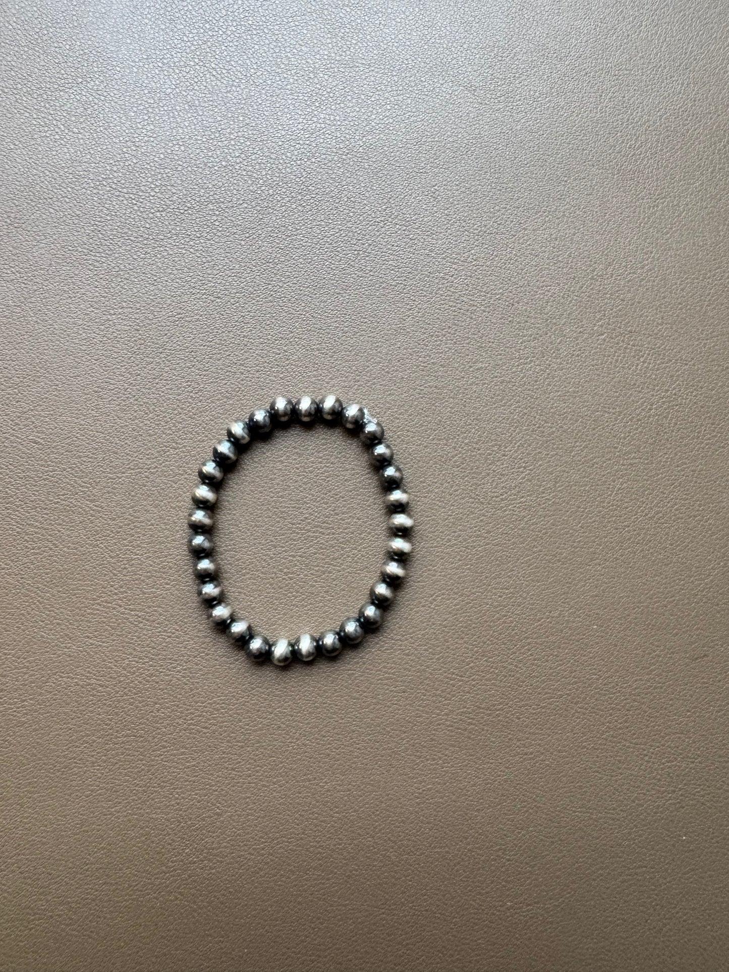 Classic Navajo – 6mm Pearl Bracelet