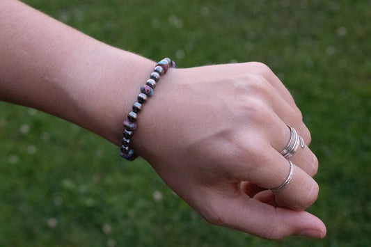 Rock and a Hard Place Elastic Bracelet